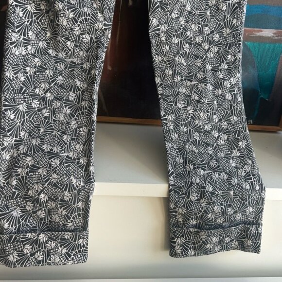 Anthropologie Gray and White Flare Jeans with Leopard Print - Picture 12 of 15